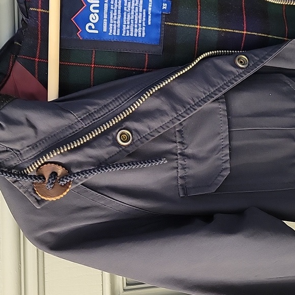Penfield rain and wind jacket size XS - Picture 5 of 16